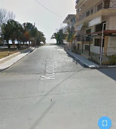 Lucas 5 Seaside * Flogita